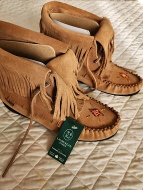 New LAURENTIAN Chief Moccassins 10